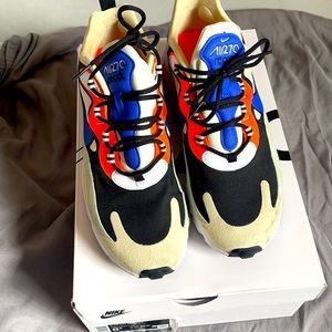 Women’s air max 270 react size 8.5